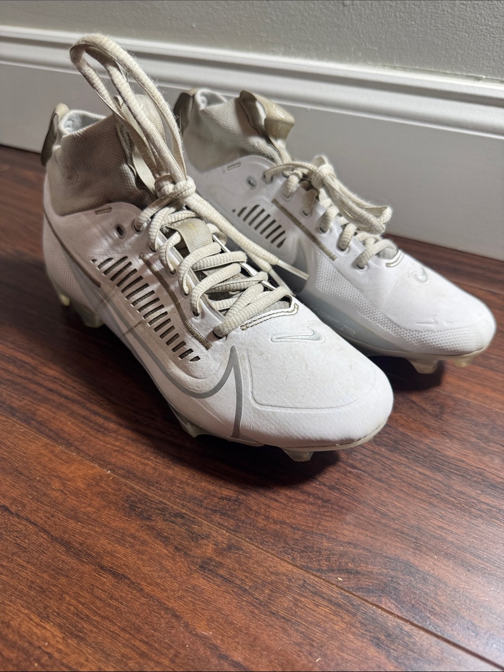 Nike Men’s White Cleats